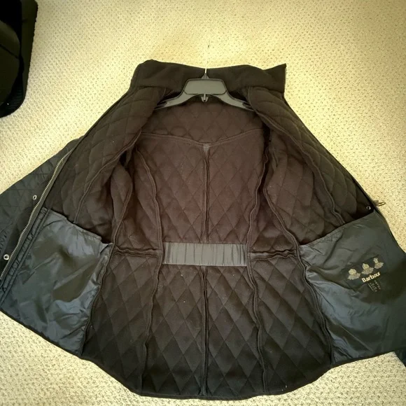 Barbour Black Quilted Belted Puffer Jacket - Picture 7 of 13